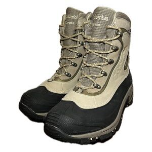 Columbia Tan and Black Rain & Snow Boots with Durable Design - Size 9